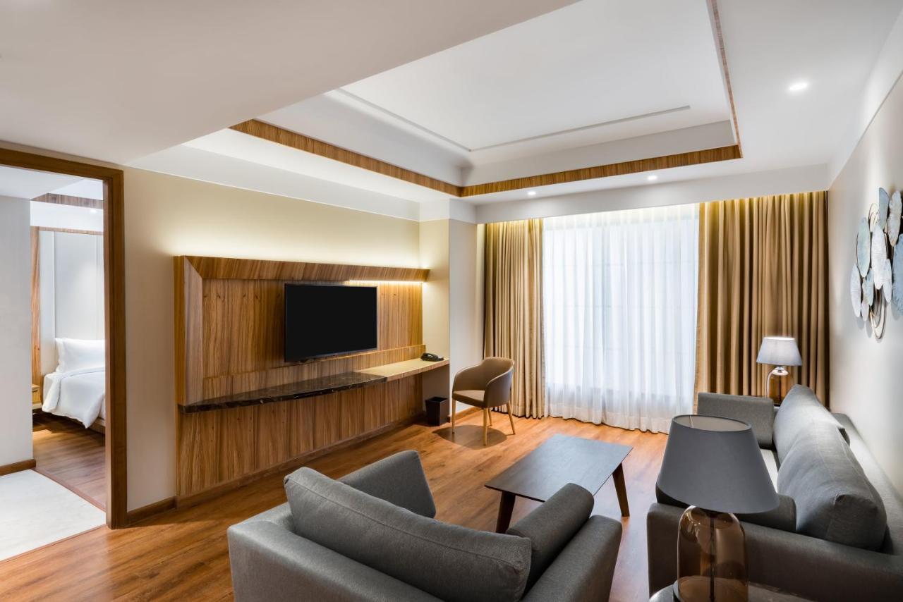 Hotel Radisson Bhopal Extérieur photo