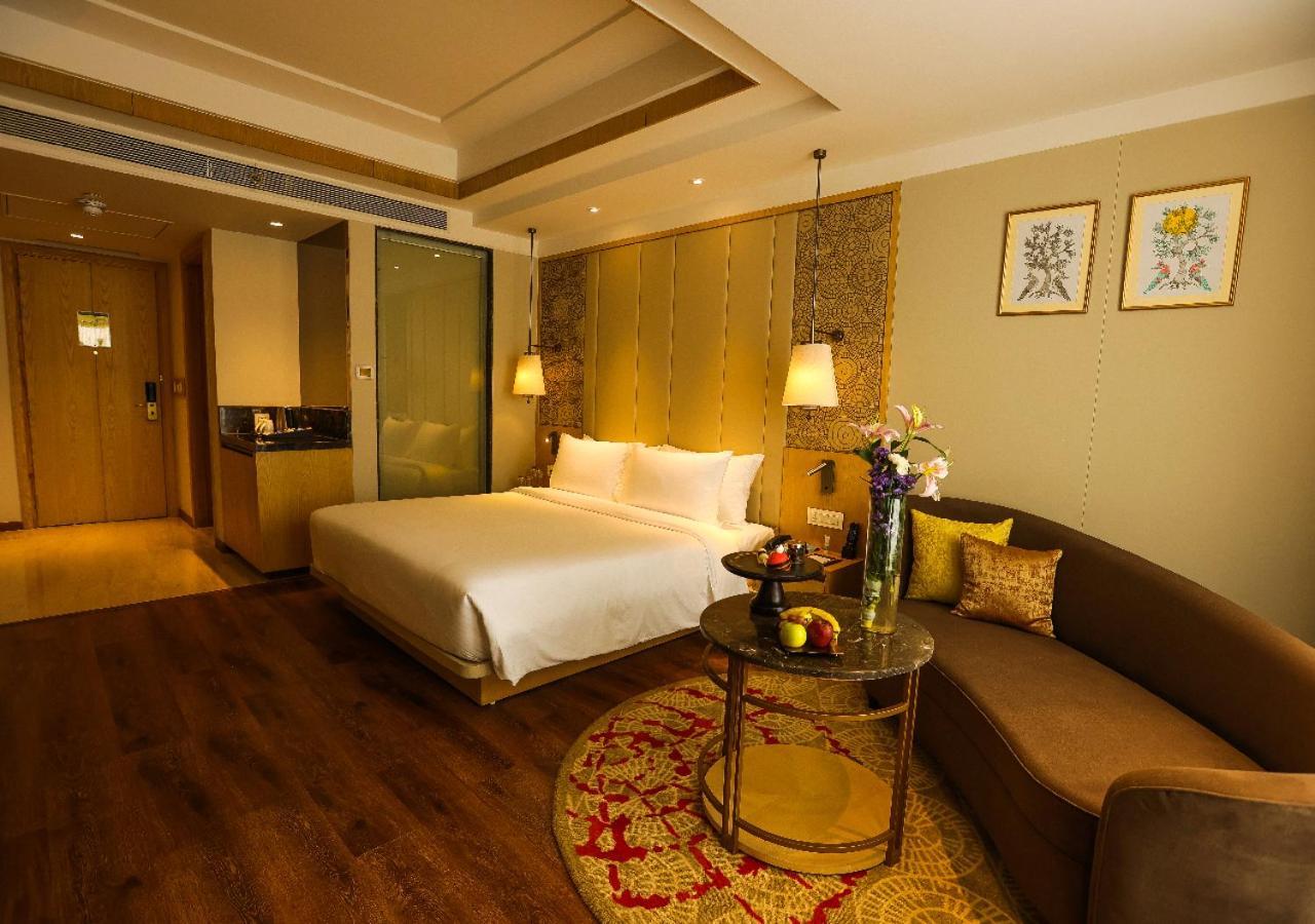 Hotel Radisson Bhopal Extérieur photo
