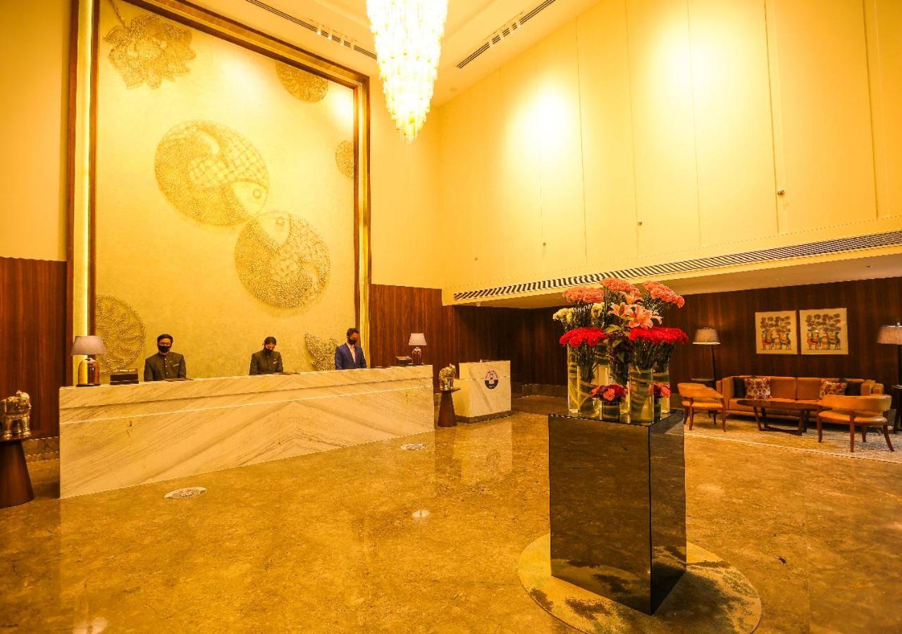 Hotel Radisson Bhopal Extérieur photo