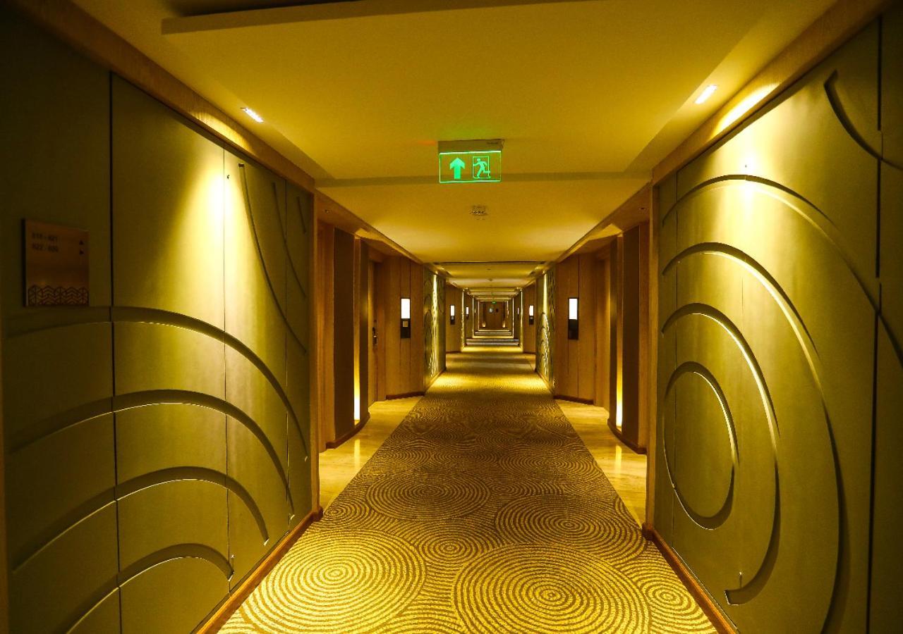 Hotel Radisson Bhopal Extérieur photo