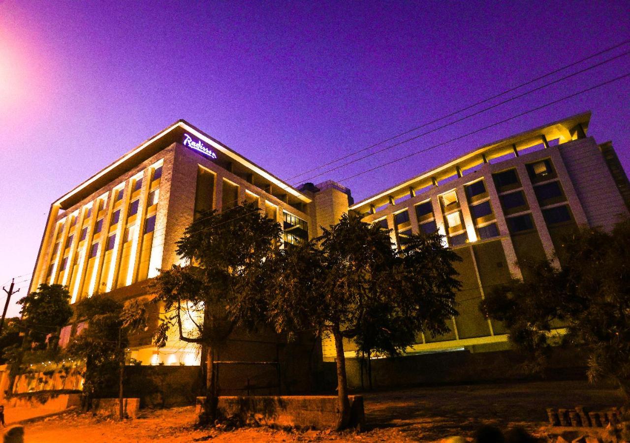 Hotel Radisson Bhopal Extérieur photo