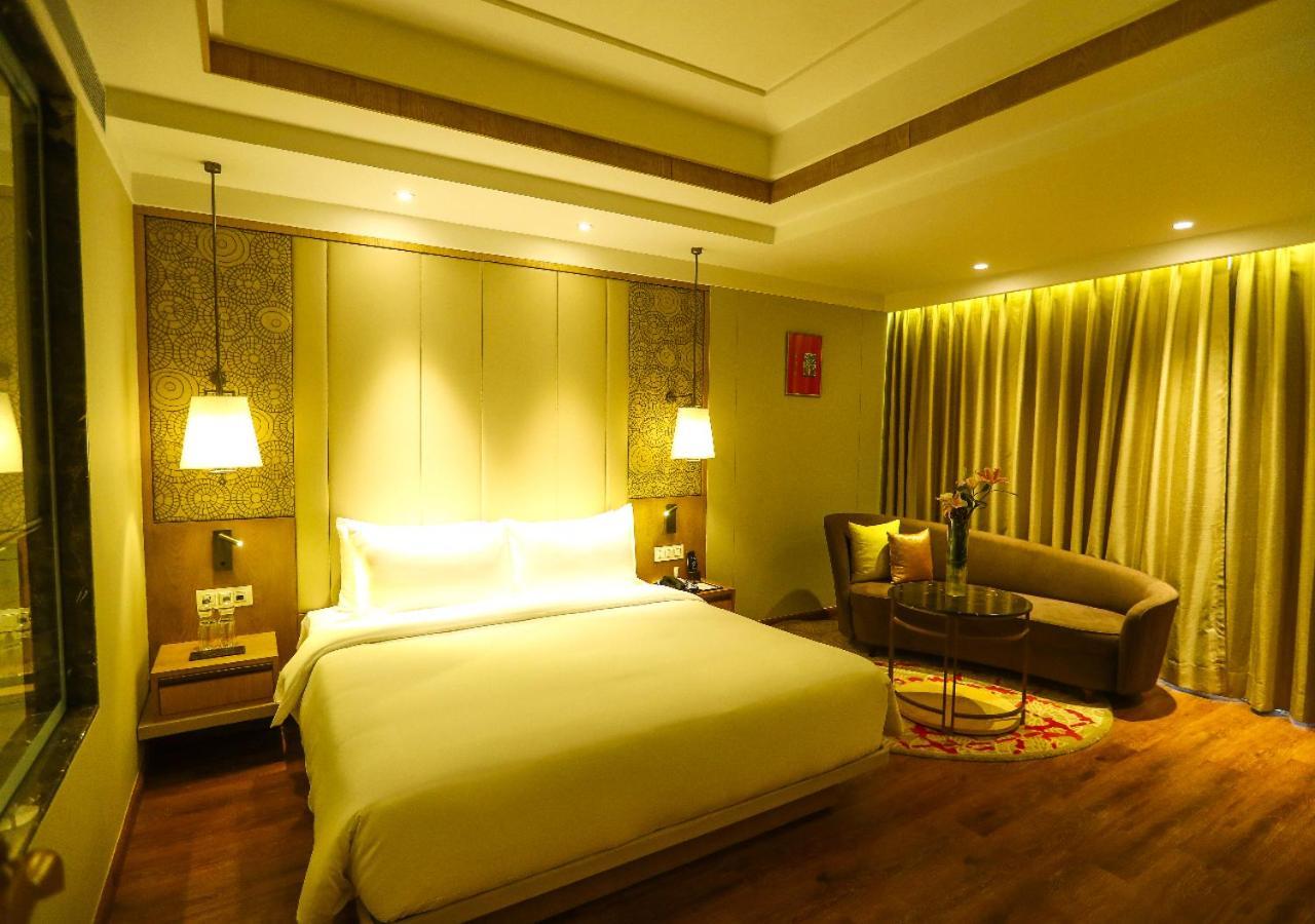Hotel Radisson Bhopal Extérieur photo