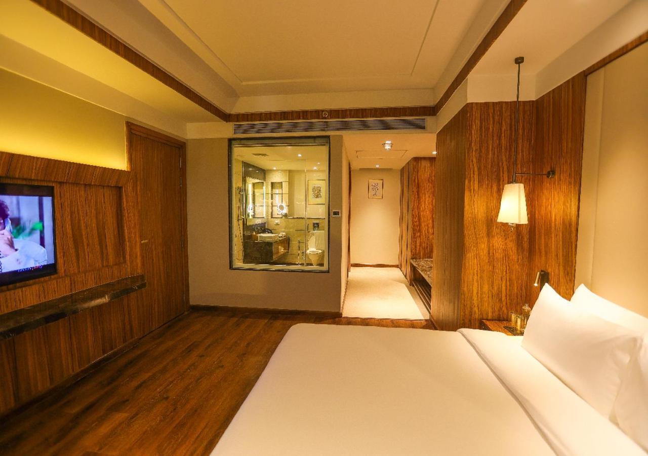 Hotel Radisson Bhopal Extérieur photo
