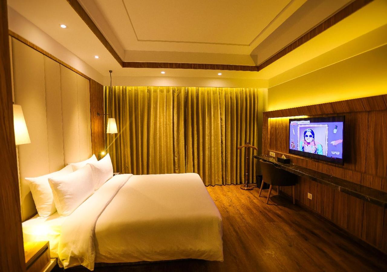 Hotel Radisson Bhopal Extérieur photo