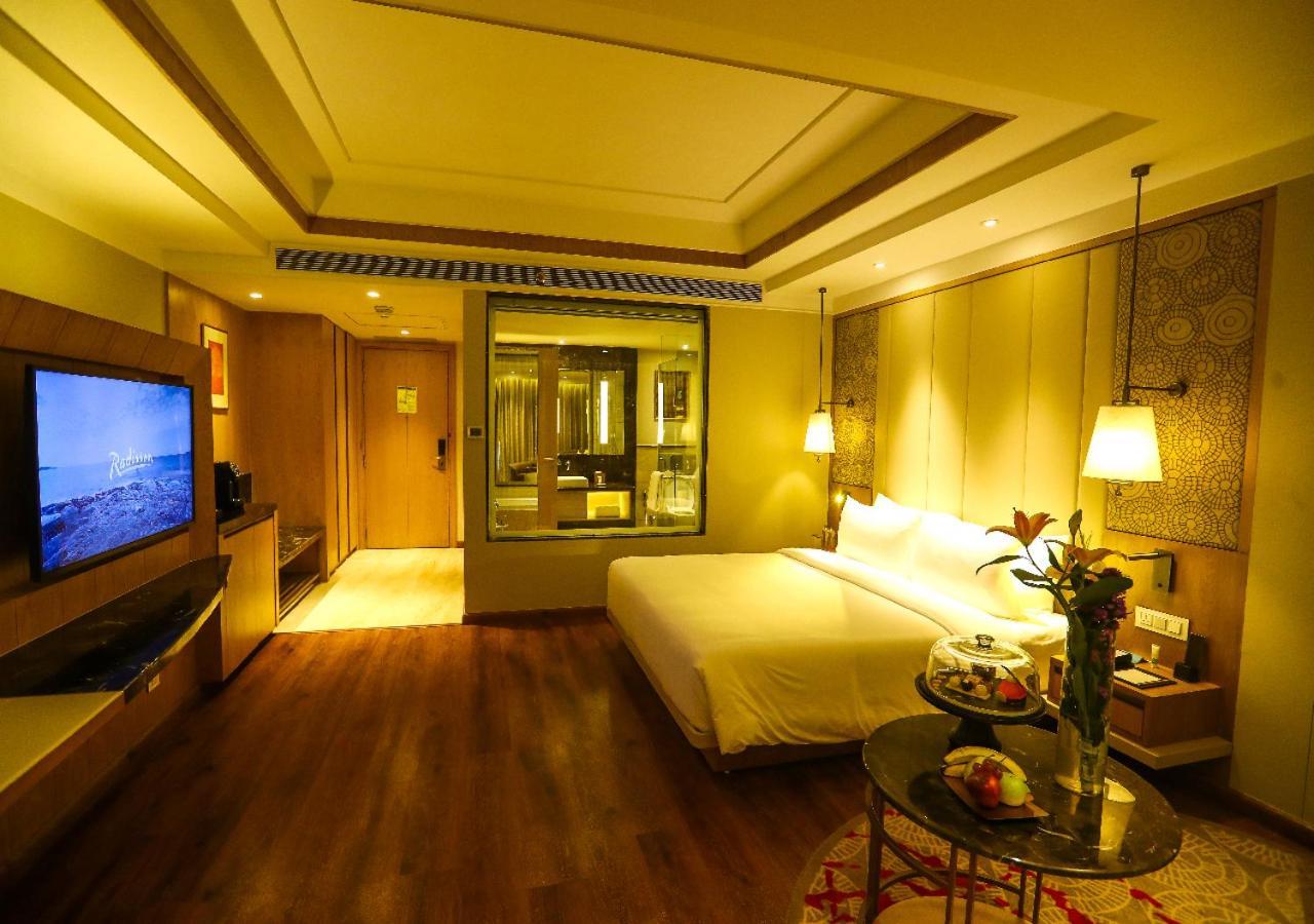 Hotel Radisson Bhopal Extérieur photo