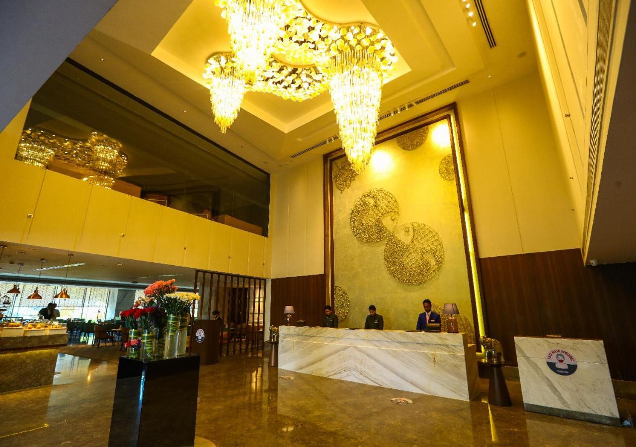 Hotel Radisson Bhopal Extérieur photo