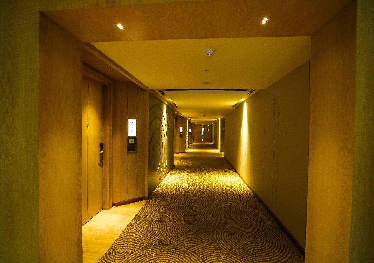 Hotel Radisson Bhopal Extérieur photo
