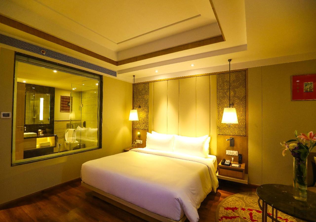 Hotel Radisson Bhopal Extérieur photo