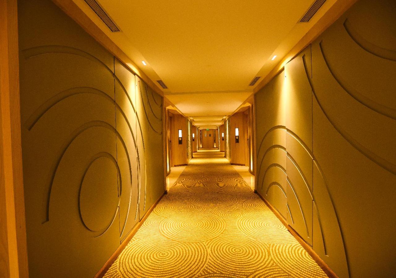 Hotel Radisson Bhopal Extérieur photo