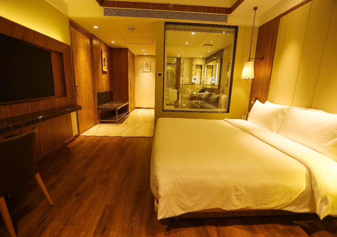 Hotel Radisson Bhopal Extérieur photo