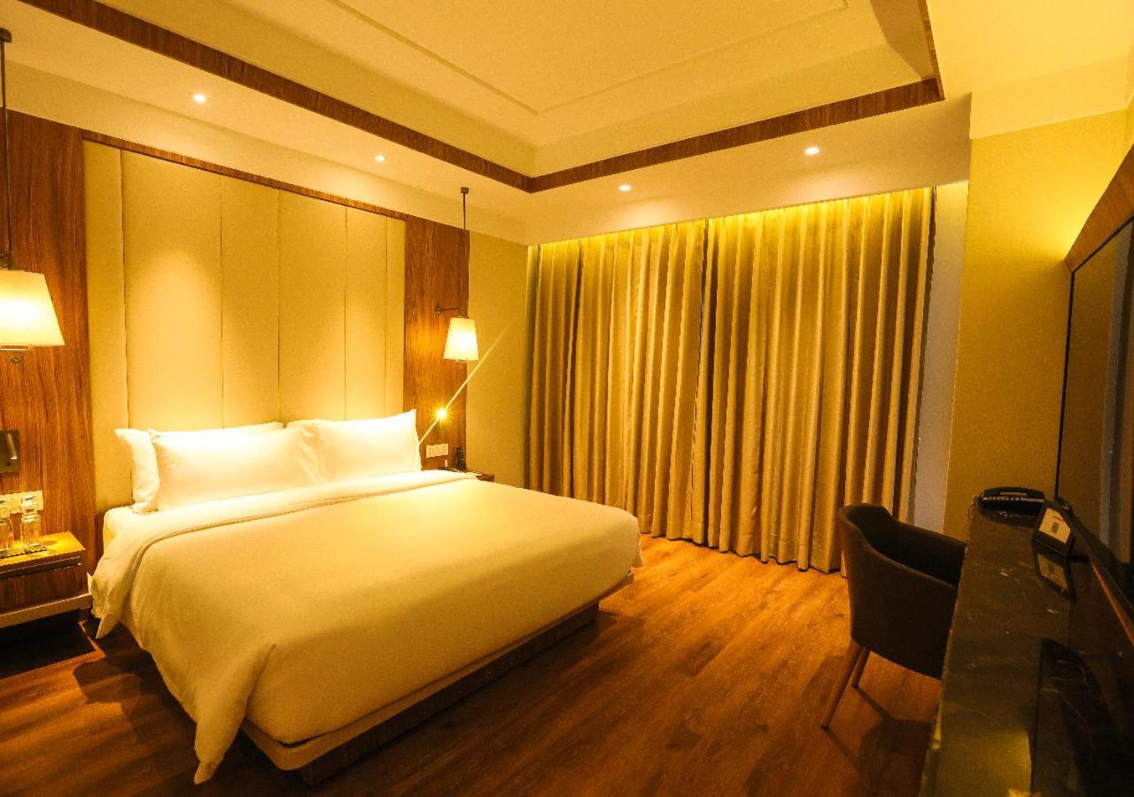 Hotel Radisson Bhopal Extérieur photo